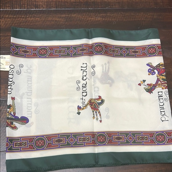 Vintage Irish Celtic Scarf Book of Kells 50" × 12" New w/o Tags Dublin Ireland - Picture 3 of 6